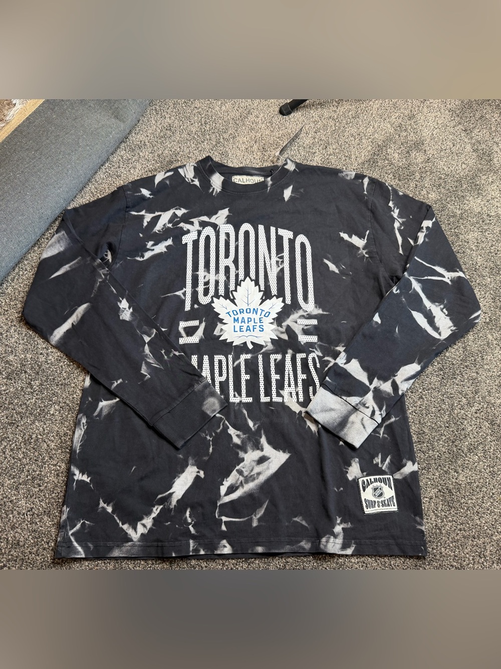 NWT Calhoun Toronto Maple Leafs Tie Dye Long Sleeve NHL Hockey Graphic Tee XL - Picture 3 of 9